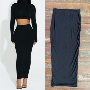 Naked Wardrobe The Hourglass Bare Black Pencil Pull On Skirt - Sz S 💚🎀